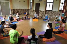 Derzeit sind leider keine angebote für diesen flug verfügbar. Yogalehrer Ausbildung In Indien