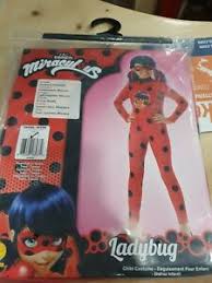 Join miraculous ladybug and cat noir on their paris rescue mission, in this challenging, addictive & super fun runner! Costumi Di Ladybug Acquisti Online Su Ebay