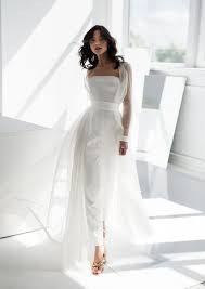 7 Wedding Jumpsuits Bridal Separates We Re Loving Right Now Catalyst Wedding Co Modern Bridal Dress Wedding Dress Trends Bridal Dresses