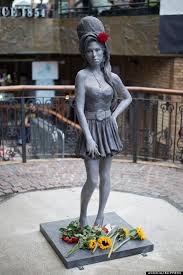 Amy Winehouse Sculpture Amy Winehouse Winehouse Statue