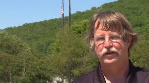 Montgomery County educator celebrated as he retires after nearly 40 years