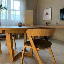 Turkiye Ye Yeni Kazandirilan Modern Sanatlar Muze Kompleksinde Yer Alan Omm Inn Otelde Kys Vals 01 Urunu De Bu Kompleksin B In 2020 Home Decor Furniture Corner Desk