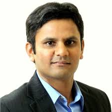 SERS-Based Nanoscale Insights into Surface Chemistry of CO₂ Photoreduction:  An Interview with 2025 Clara Craver Award Winner Prashant Jain