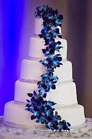 Pin By Gaby K On Flowers Orchid Wedding Cake Orchid Wedding Wedding Cakes Blue