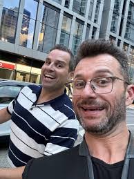 Daniel Halpin's Instagram, Twitter & Facebook