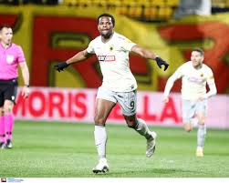 Η αεκ, παίζοντας ένα καταπληκτικό πρώτο ημίχρονο κέρδισε για δεύτερη φορά στη σεζόν μέσα στο «κλ. Arhs Aek Live Kitrinomayro Ntermpi Gia Th 2h 8esh Sth Superleague