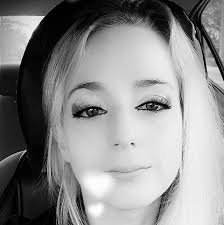 Good morning 🙂 Would any of you wonderful people be able to tell me where  I could get a form notarized today, please?