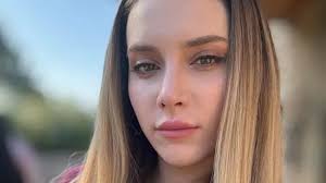 İki şarkı bir Sami Levi!