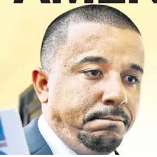 ALGUACIL LANZA SERIA AMENAZA