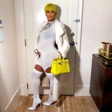 Skai jackson went from 9 to 18 in 0.2 seconds and i can't cope with reality, another. The Switch Up Ayesha Curry Skai Jackson Cardi B And More Celebs Rocking Hair All The Colors Of The Rainbow