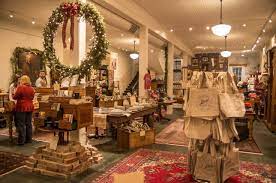 2 537 The Laurel Mercantile Co Is Back Home Town Hgtv Cozy House Home