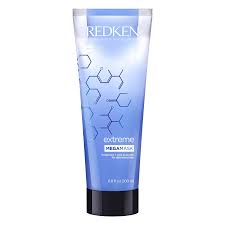 Settling the frizz, this redken styling hair gel textures your hair such that it may make it tough for you to keep your hands off it. Redken Extreme Megamask 200ml Pastels Salon
