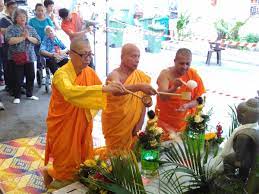 Vesak day is a major event on the buddhist calendar. 2565 Vesak Day Dhamma Talk Chinese Led By Bro Tan Chau Yee The Buddhist Library No 2 Lorong 24a Geylang Singapore 398526 26 May 2021