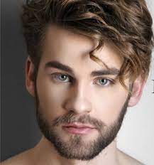 Pin By David Quispe Chagua On Lincoln Briniak Beautiful Men Faces Oblong Face Haircuts Beautiful Men