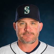 Chris Seddon's Instagram, Twitter & Facebook