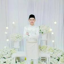 Arti kata ditampilkan dengan warna yang memudahkan mencari lema maupun sub lema. Baju Melayu Akad Nikah Shopee Malaysia
