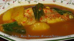 2 sudu besar cili kering ( boleh tambah lagi dua tiga sudu cili kalau nak pedas). Resepi Mak Saya Resepi Asam Rebus Ikan Kunyit Dan Nenas Facebook