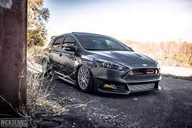 Ford Focus St With Custom Bumper And Open Snorkel Facelift Metallic Gray Ford Focus St Ford Focus Ford