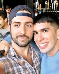 Joshua Stinnett's Instagram, Twitter & Facebook