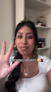 Mewing Jessica Madrigal