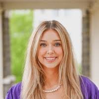 Genette Smith's Instagram, Twitter & Facebook