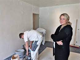 Asbest ist auch heute noch nicht völlig aus immobilien verschwunden. Wasserschaden Und Asbest Was Sich In Der Vebowag Wohnung Der Bonnerin Stefanie Fuss Getan Hat