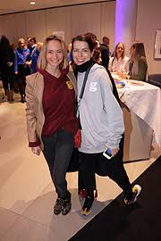 Deutsche bank provides quality banking products and services like private banking, business banking, insurance, investment & loans. Glam O Meter Influencer Event Db Inspiration In Der Deutschlandweit Innovativsten Deutsche Bank Filiale Munchen Leopoldstr 53