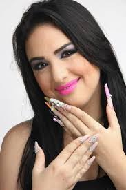 ACADEMIA DE UÑAS ANDREINA HERRERA...**GRADUATE COMO TÉCNICO MANICURISTA  PROFESIONAL**A TRAVÉS DE 14 MÓDULOS 100% PRÁCTICOS Y TEÓRICOS... Técnico  Integral que engloba todos los temas en uñas desde perfección, duración,  menos limado, y