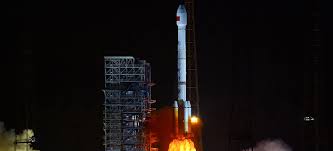 A china enviou dois astronautas para a órbita da terra. Programa Espacial Da China Alcanca Marca De 300Âº Foguete Enviado Ao Espaco Mundo Conectado