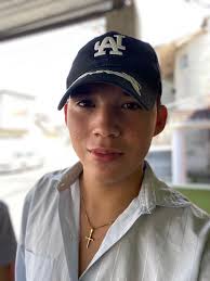 Primeramente agradezco a Dios por un año más de vida por los buenos y  bendecidos momentos que me ha dado que son #21 año más de vida que me ha  permitido qué