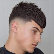 Depending on your styling preferences, a low fade can also curve around the ear (starting from the sideburns). 10 Low Fade Haircuts For Stylish Guys