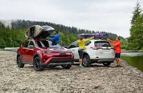 We are a leading provider of new toyota cars for the colorado springs and lakewood region, thanks to our quality automobiles, low prices, and incredible. 2018 Toyota Rav4 Le Vs Xle Trim Comparison Serra Toyota