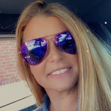 Kandi Sullivan (kandisue80)