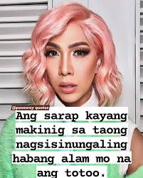 Ang sarap kayang makinig sa taong nagsisinungaling habang alam mo na ang  totoo.