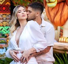 Brazil qoşulma tarixi 26 apr 2016. Virginia Fonseca Se Declara Apos Descobrir O Sexo Do Bebe Que Espera Com Ze Felipe Sempre Soube Que Seria Voce Estrelando