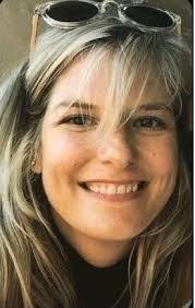 Rebecca Votaw's Instagram, Twitter & Facebook