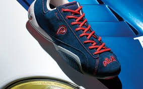 Nascar has branched out beyond us borders from time to time over the course of its history. How Race Car Drivers Use Footwear To Gain An Edge Footwear News