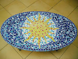 Mosaic Table Project Completed Using Glass Mosaic Tiles Broken Into Random Shapes This Style Of Laying Of The Tiles Is Mosaic Table Mosaic Pieces Mosaic Glass