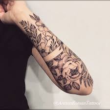 Floral Arm Band Tattoo By Ariana Roman Zukunftige Projekte Ariana Arm Ba Ariana Armband Tattoo Bloemen Mouwtatoeages Tatoeage Ideeen