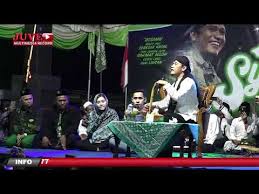 Ketika anda merasa beban hidup menjadi semakin berat, tidak ada salahnya untuk berbagi dengan teman atau. Download Ceramah Lucu Gus Miftah Mp3 Lakaran