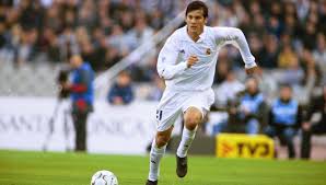 La película incluye una extensa entrevista que mario pergolini le realizó a indio solari en marzo de 2016, horas antes del show que el cantante brindó en dicha ciudad ante casi 200 mil personas. El Dni De Solari