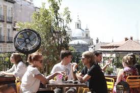 5 Azoteas De Madrid Para Tomar El Sol En Primavera Paseos Por Madrid Terrazas Madrid Que Hacer En Madrid