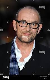 Ralph Brown arriving for the premiere of The Boat That Rocked at the Odeon  Leicester Square, London Stock Photo