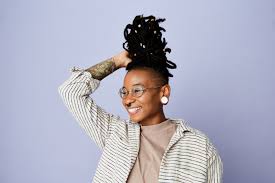 If you are a salon or stylist who is interested in being listed on our directory, please contact us. What It S Like To Have Hair That Comes Out For You Instyle Com