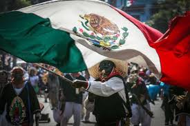 En 1867, cinco años después de la mítica batalla del 5 de mayo en puebla, un grupo de mexicanos radicado en texas, entonces ya territorio de estados unidos, celebró dicha fecha con cánticos y poesía. 5 De Mayo Que Se Celebra Y Para Quienes Es Un Dia Festivo Oficial