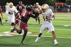 21 photos from Simi Valley's win over Oaks Christian in football showdown