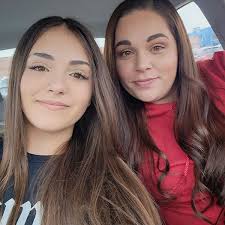 Mother-Daughter Look-A-Like Contest