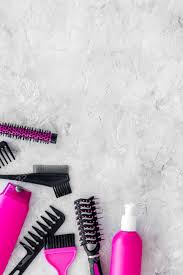 Salon websites, spa websites, appointment booking and marketing for salons and spas. Beauty Salon Rosa Arbeitswerkzeuge Mit Kamm Fur Haar Kleid Und Farbung Auf Stein Schreibtisch Hintergrund Draufsicht Mock Up Lizenzfreie Fotos Bilder Und Stock Fotografie Image 85167813