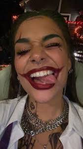 Tania Vidal's Instagram, Twitter & Facebook