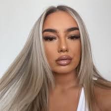 Morgan Barr's Instagram, Twitter & Facebook